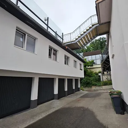 Appart hôtel Ausblick I 5 Min Zu Therme & Kurpark & Wandern I Inklusive Parkplatz, Kontaktloser Check-in, Teilweise Kueche Badenweiler